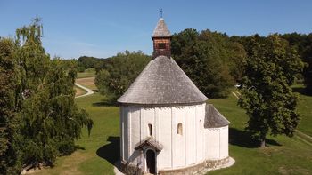 Romanska rotunda z digitalnim doživetjem