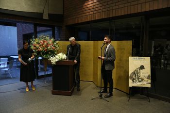 Z leve: Barbara Trnovec, avtorica razstave "Japan at last! Alma M. Karlin" in kustodinja Pokrajinskega muzeja Celje, Stane Rozman, direktor Pokrajinskega muzeja Celje, Miha Grudnik, referent za kulturo in javno diplomacijo, veleposlaništvo RS v Tokiu