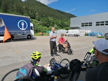 8. Klobasarjenje in kolesarimo.SKUPAJ – po Koroškem