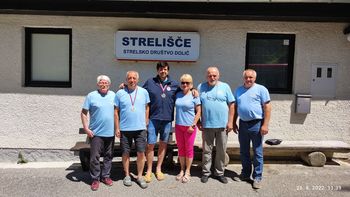 Organizatorji pred streliščem v Doliču