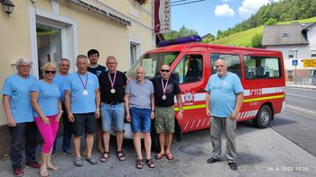 S konkurenco v prisrčnem druženju v gostišču REPOLUSK v Srednjem doliču