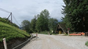 Rekonstrukcije občinske ceste Prihodi - Planina pod Golico - zapora