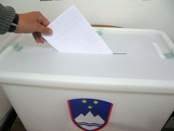 Predlaganje članov volilnih odborov za izvedbo volitev predsednika republike