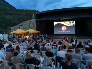 Kino z zvezdami