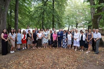 Aprila Prašiček Kovač, maturantka EGSŠ Radovljica, prejela občinsko priznanje Aprila Prašiček Kovač, maturantka EGSŠ Radovljica, prejela občinsko priznanje