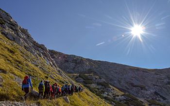 Sedmošolci OŠ Žiri v planinski šoli na planini Razor Sedmošolci OŠ Žiri v planinski šoli na planini Razor