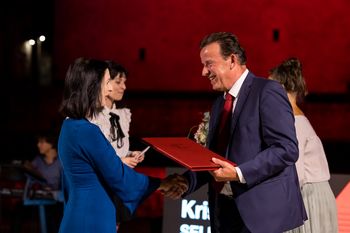 Veronikina lavreatinja 2022 je pesnica Kristina Kočan   