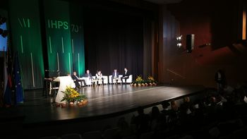 Video novica: 70 let Inštituta za hmeljarstvo in pivovarstvo Slovenije v Žalcu Video novica: 70 let Inštituta za hmeljarstvo in pivovarstvo Slovenije v Žalcu