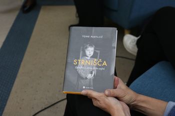 OGRELI SMO SE ZA 10. BRALNO SEZONO