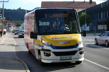 Tudi Celebus podira rekorde 