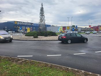Končana obnova cest in krožišča pri Citycentru