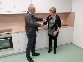 PRIMOPREDAJA PROSTOROV DRUŠTVU UPOKOJENCEV LOŠKI POTOK