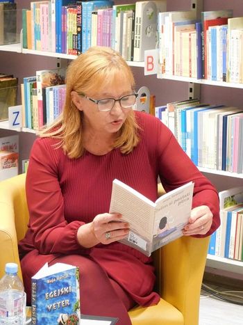 Maja Horvat in Egejski veter v Občinski knjižnici Žalec