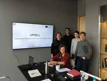 Na IC Geoss trenutno v teku kar trije evropski projekti, ki spodbujajo dobro počutje starejših in aktivno staranje