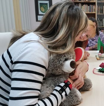S Sožitjem smo na pravljičnem druženju v Občinski knjižnici Žalec čuvali medvedke