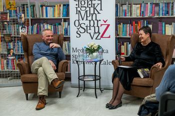 O Karanteni v Medobčinski splošni knjižnici Žalec