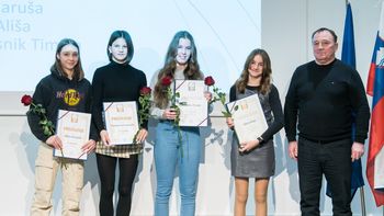 Članica Judo kluba Komenda, Timeja Starovasnik prejela nagrado za najboljšo judoistko leta
