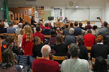 Božično-novoletni koncert Glasbene šole Emila Adamiča