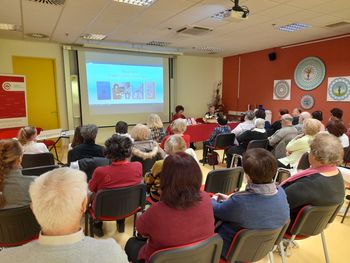 Predstavitev literarne ustvarjalke in prostovoljke Rezke Povše