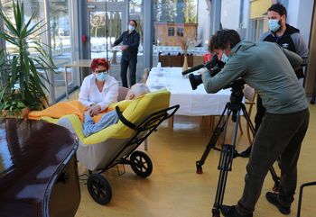 »Ah, ta leta!« ali čudežna moč dotika