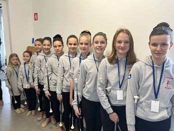 Uspešne kvalifikacije za Twirling klub Miren