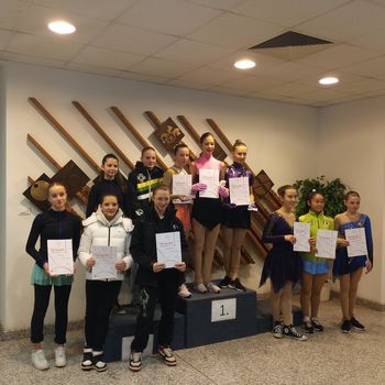 Lep uspeh labodk na mednarodnem tekmovanju v umetnostnem drsanju Tivoli Cup & Dragon Trophy v Ljubljani