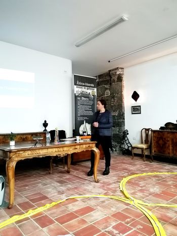 ODNOSI SO ZRCALA ZA NAŠE NOTRANJE VSEBINE