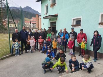 Pohod z dedki in lovci