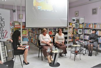 Ljudske pevke s Ponikve praznujejo 25-letnico delovanja