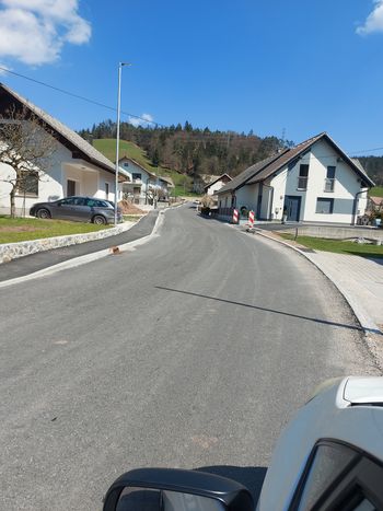 Popolna zapora Novovaške ceste v Žireh Popolna zapora Novovaške ceste v Žireh