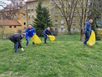 Zbranih za skoraj 5 ton odpadkov 