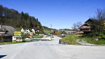 Ob prenovi ceste v Črmošnjicah delna zapora