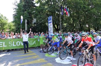 Start 3. etape kolesarske dirke Po Sloveniji v Grosupljem Start 3. etape kolesarske dirke Po Sloveniji v Grosupljem