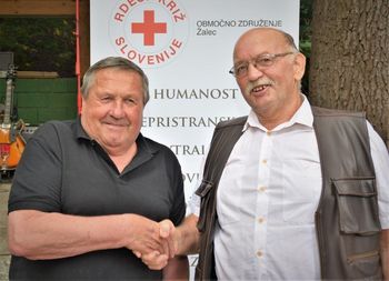 Krvodajalske akcije so začeli na našem območju po letu 1955