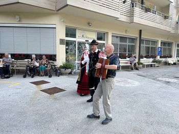 Sladoledni piknik v Domu upokojencev dr. Franceta Bergelja Jesenice