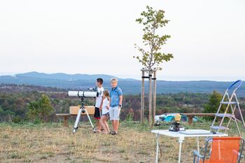 Astronomski večer na Cerju 2023
