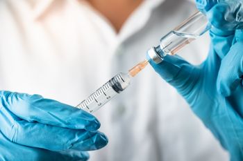 Cepljenje proti sezonski gripi, covidu-19 in klopnemu meningoencefalitisu