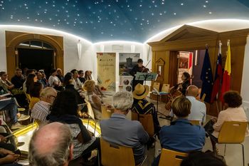 ZVOKI MIRU ponovno povezali teritorij in utrdili čezmejno prijateljstvo 