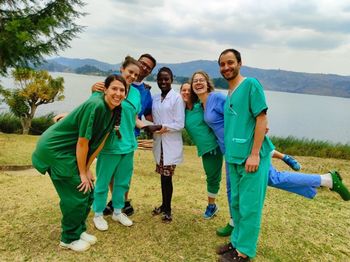 Humanitarno medicinska odprava             Uganda 2023 je zaključena