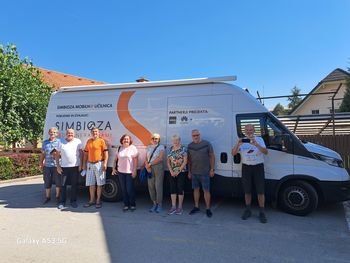 Simbioza Mobiln@: digitalno znanje brez meja