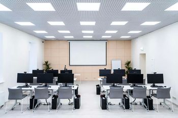 Ste digitalni guru in bi želeli deliti znanje tudi z drugimi?