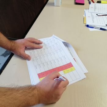 Poplavljeni prejemajo vrednostne kartice