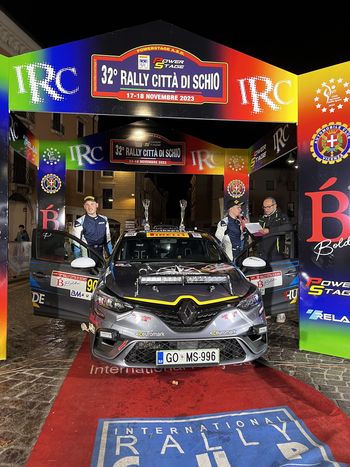 ČENDAK IN MARKEŽIČ ZA KONEC DRUGA NA RALLYJU V SCHIU