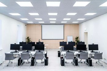 Ste digitalni guru in bi želeli deliti znanje tudi z drugimi?