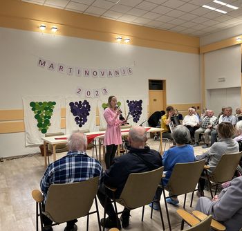 Martinovanje v domu upokojencev