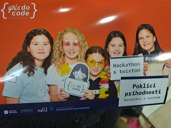 Girls Do Code 