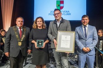 Preventiva in kurativa z roko v roki