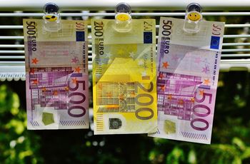 Finančne, nefinančne in druge oblike pomoči za mikro, mala in srednje velika podjetja ter potencialne podjetnike Finančne, nefinančne in druge oblike pomoči za mikro, mala in srednje velika podjetja ter potencialne podjetnike