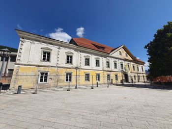 Občina Jesenice uspela s pritožbo na odločitev Ministrstva za kulturo glede sofinanciranja obnove Ruardove graščine