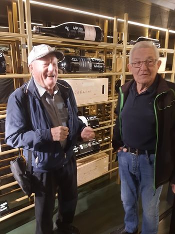 Vojniški vinogradniki na strokovnem izletu